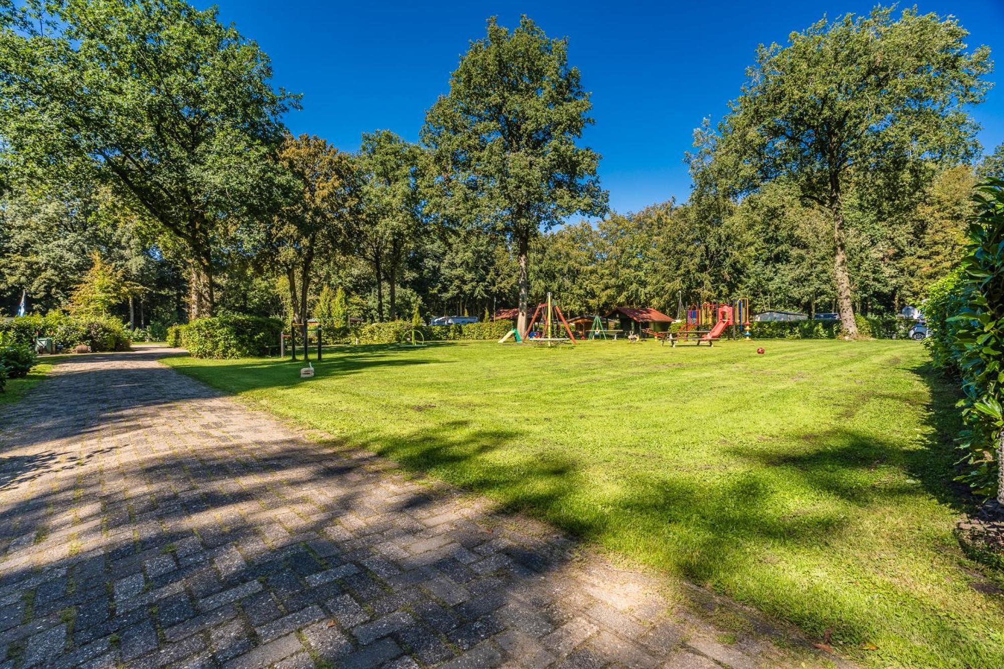 Camping Het Bosbad Emmeloord Exterior foto