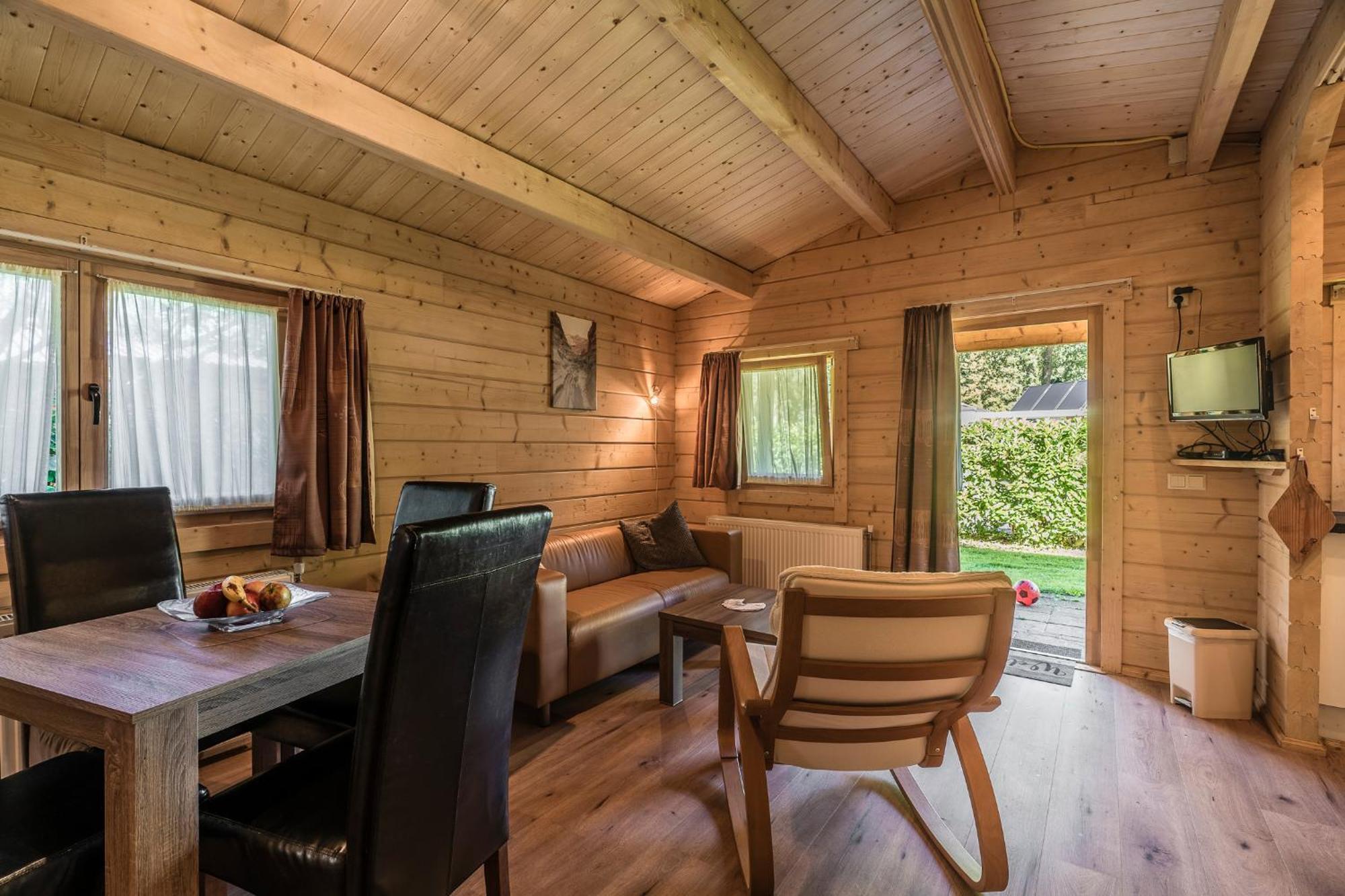 Camping Het Bosbad Emmeloord Quarto foto